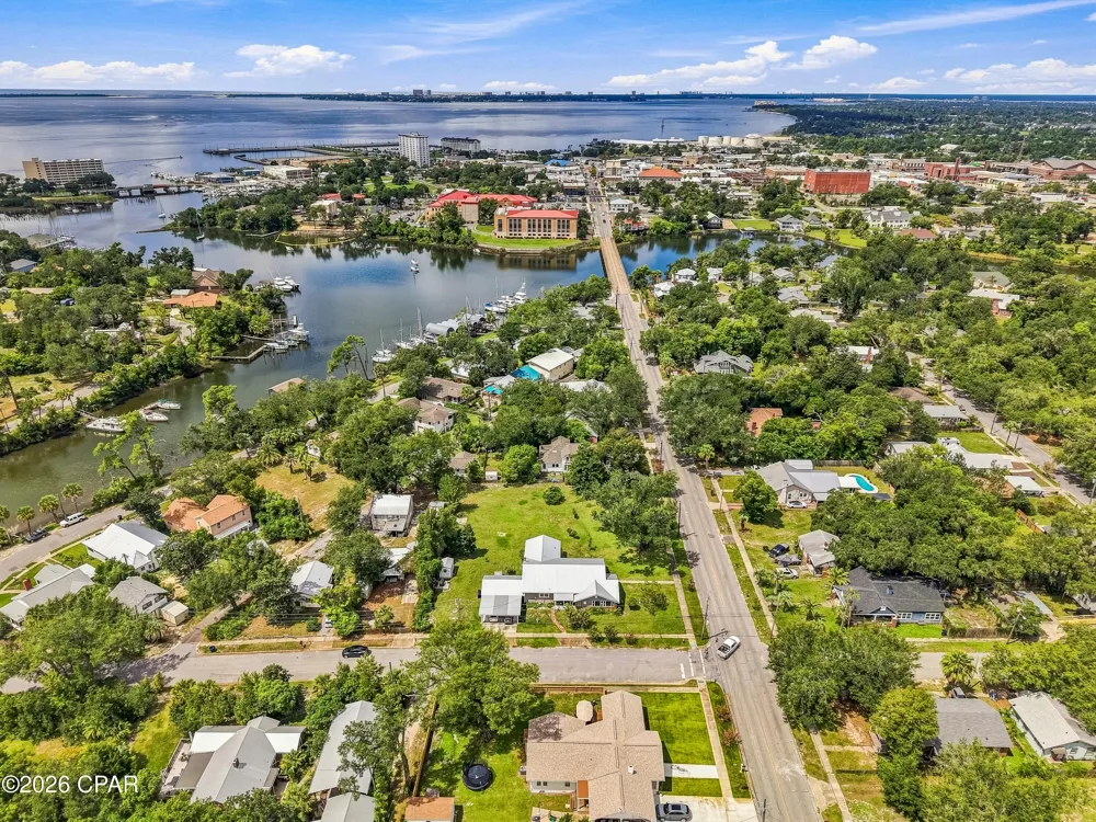 E 4th Street Panama City, FL 32401