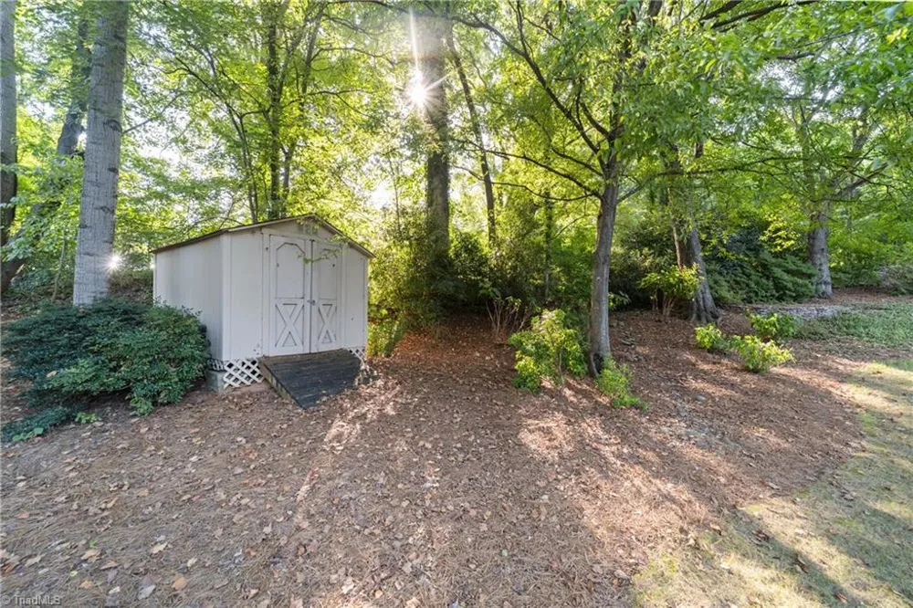 401 Wind Haven Lane Winston-Salem, NC 27104
