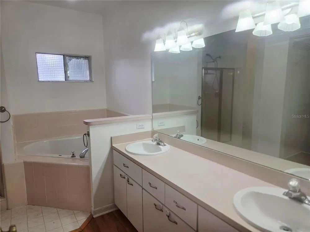 4423 NW 36TH STREET Gainesville, FL 32605