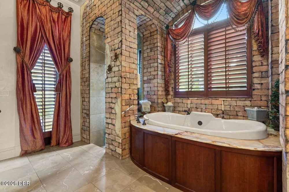 4 Lost Creek Lane Ormond Beach, FL 32174