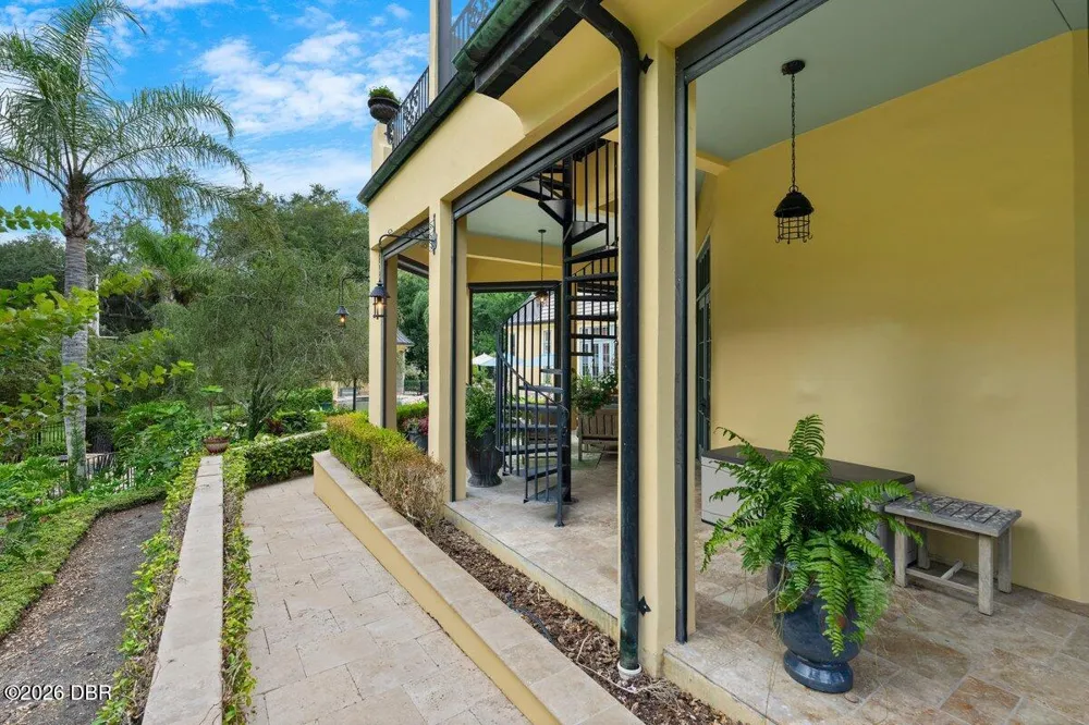 4 Lost Creek Lane Ormond Beach, FL 32174