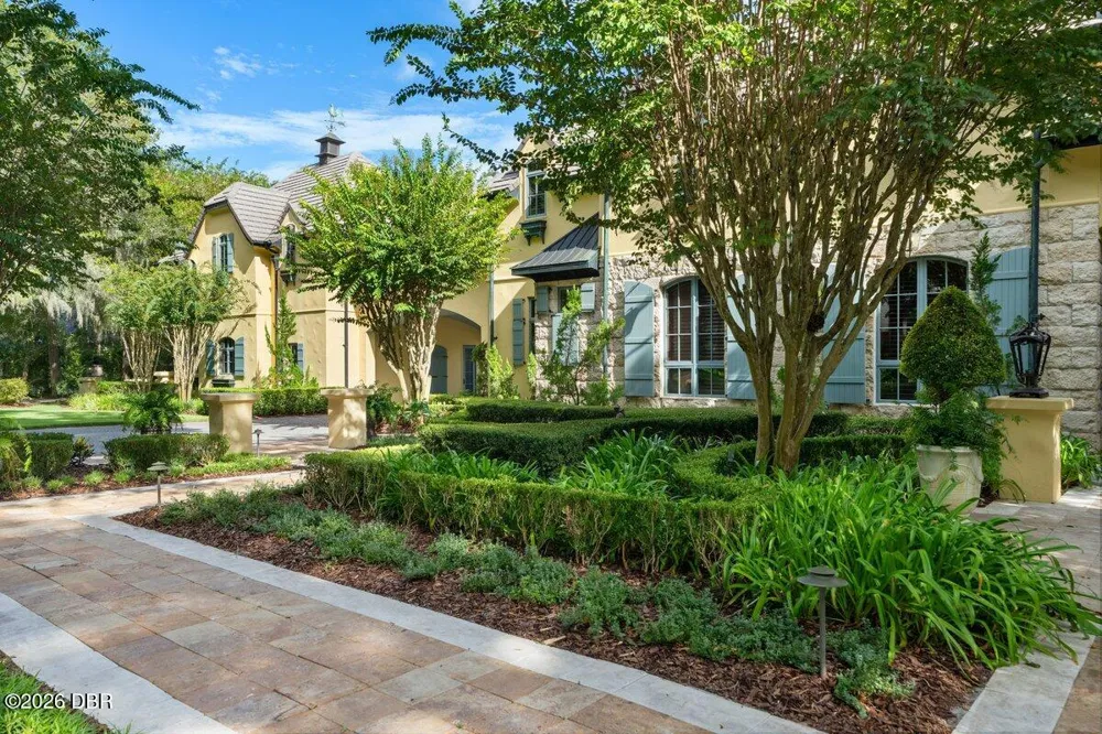 4 Lost Creek Lane Ormond Beach, FL 32174
