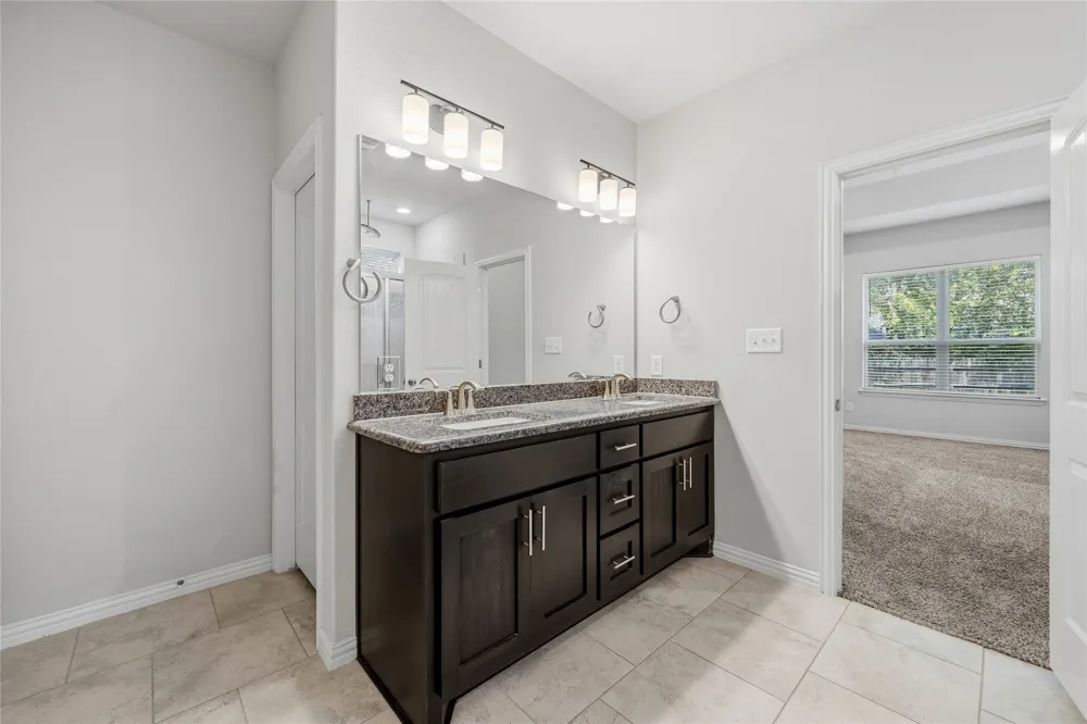 141 Sangaree Drive Buda, TX 78610