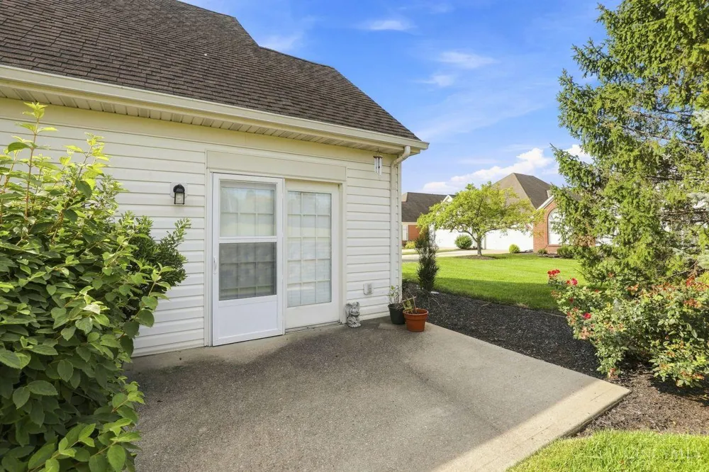 2850 Ashton Circle Fairfield, OH 45011