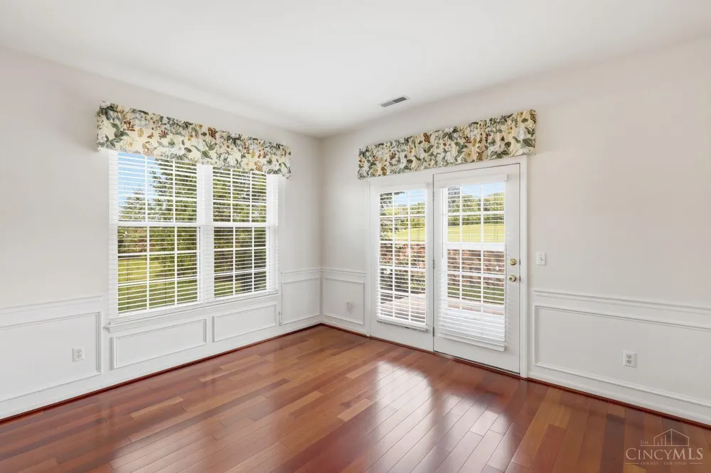 2850 Ashton Circle Fairfield, OH 45011