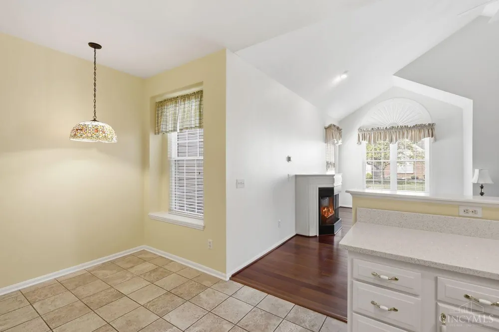 2850 Ashton Circle Fairfield, OH 45011