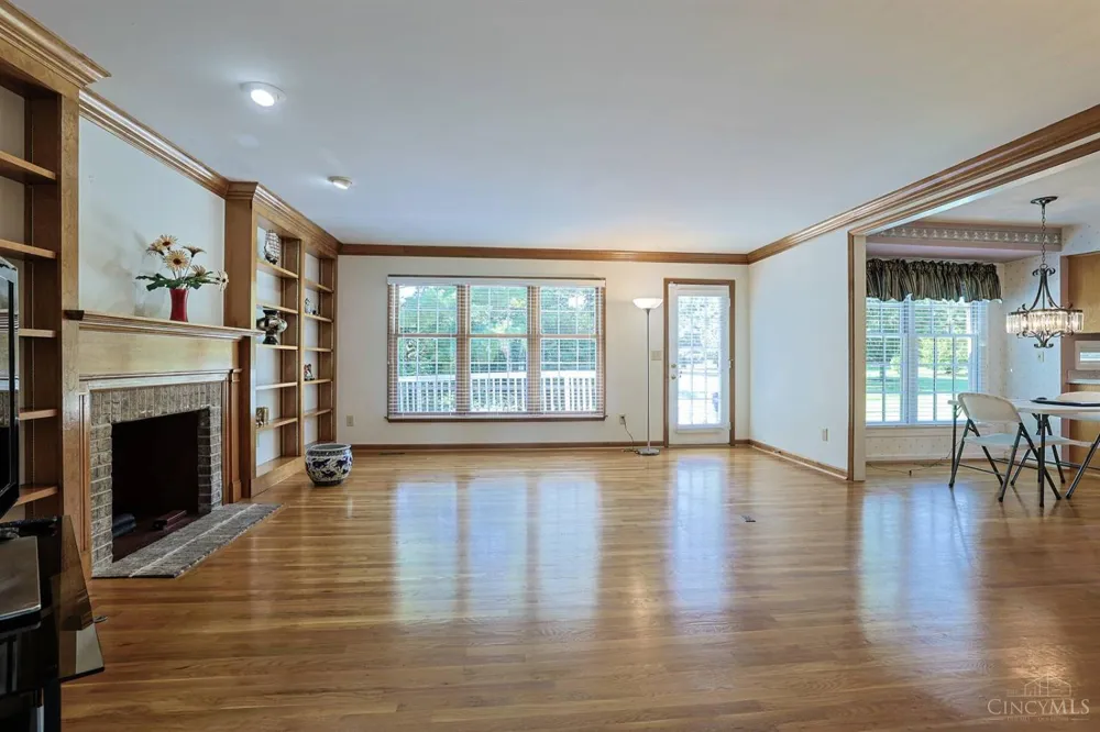 11715 Kemperwoods Drive Symmes, OH 45249