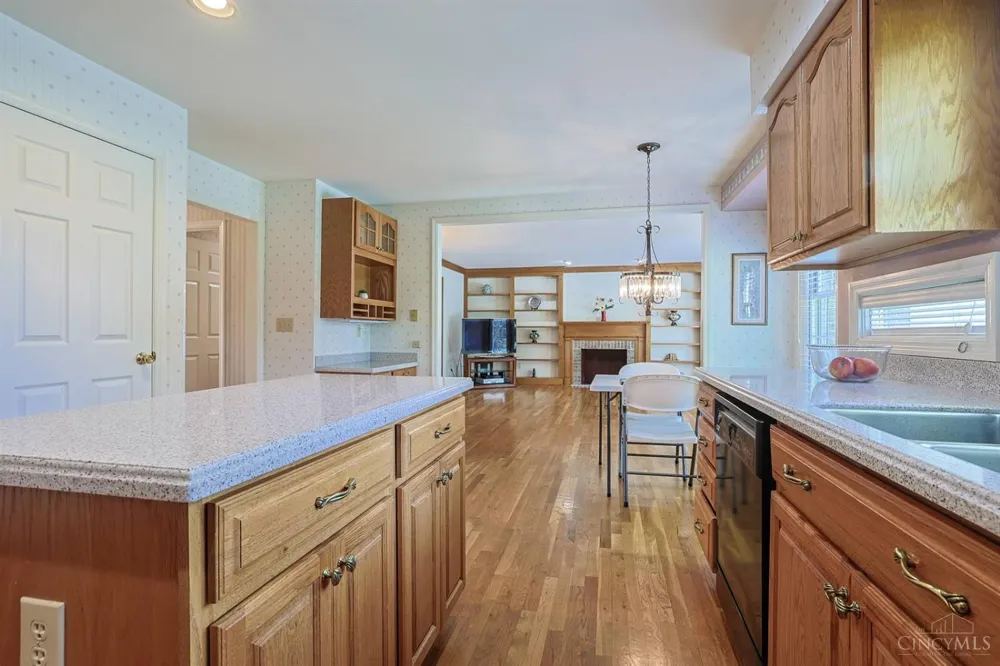 11715 Kemperwoods Drive Symmes, OH 45249