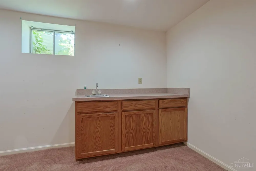 11715 Kemperwoods Drive Symmes, OH 45249