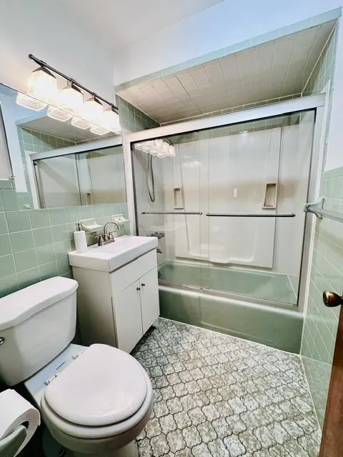 40 PROSPECT AVE Bayonne, NJ 07002