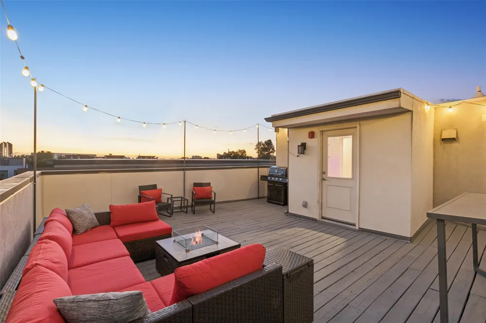 5914 Lindell Avenue #400 Dallas, TX 75206