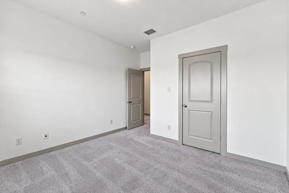 4865 Paddock Trail Carrollton, TX 75010