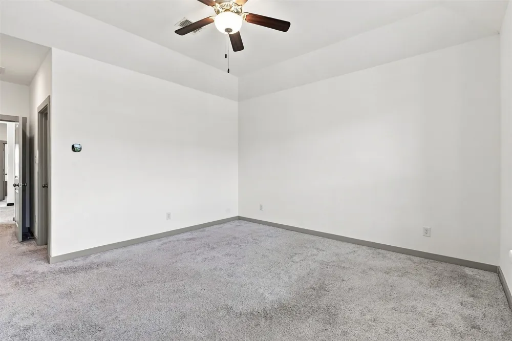 4865 Paddock Trail Carrollton, TX 75010