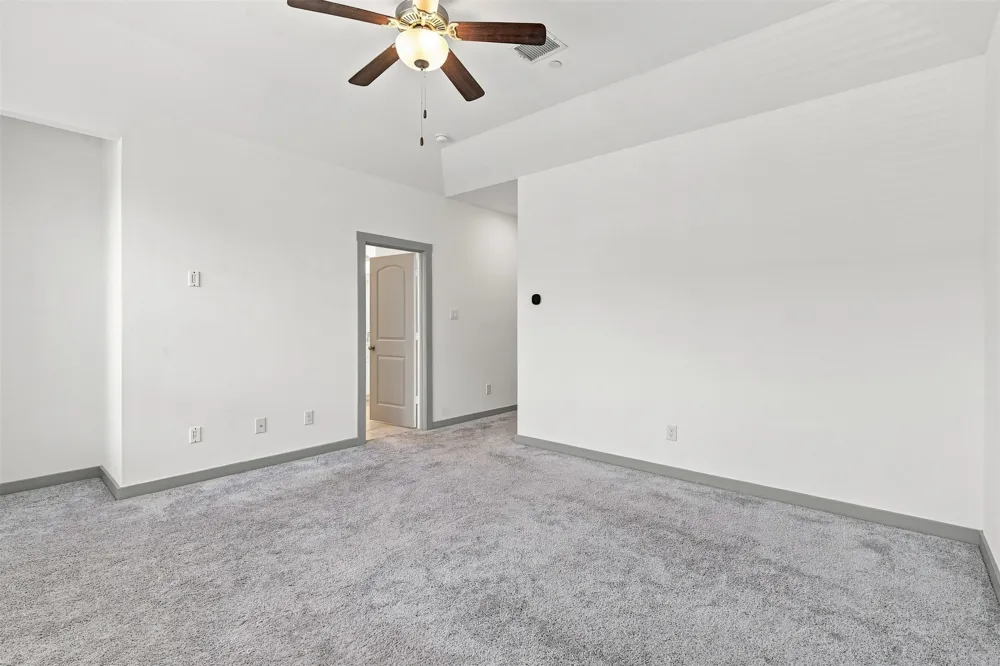 4865 Paddock Trail Carrollton, TX 75010