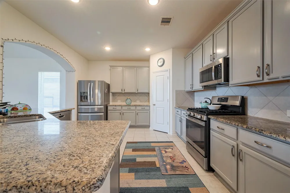 5819 Southern Rose Lane Rosenberg, TX 77469