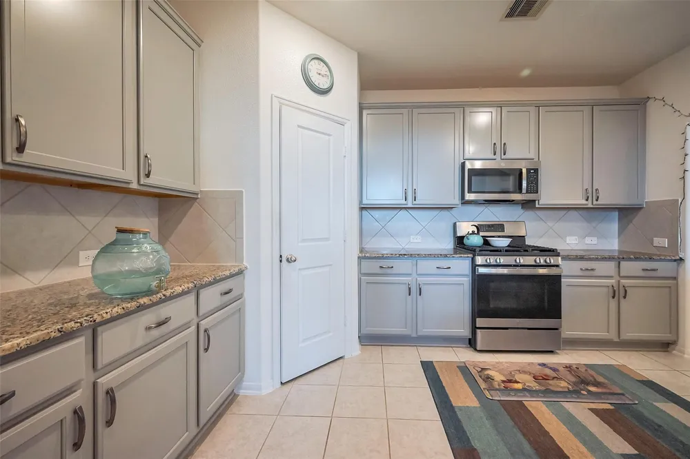 5819 Southern Rose Lane Rosenberg, TX 77469
