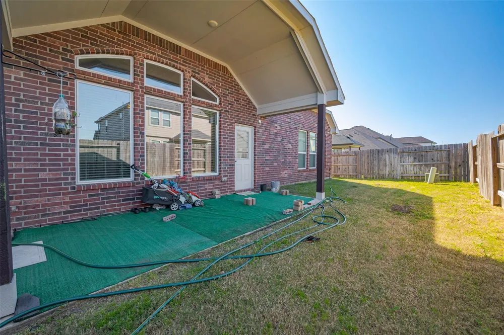 5819 Southern Rose Lane Rosenberg, TX 77469