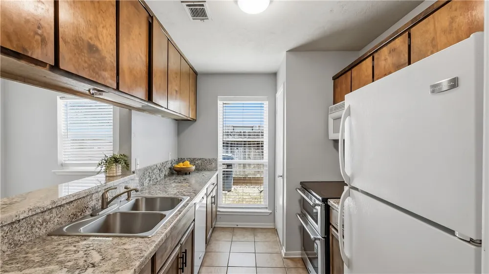 610 Cross Timbers Drive College Station, TX 77840