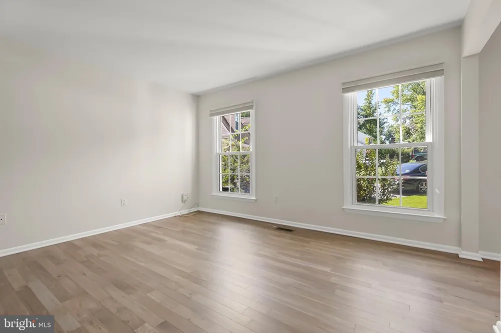 8085 WOODLOO DRIVE NE Ellicott City, MD 21043