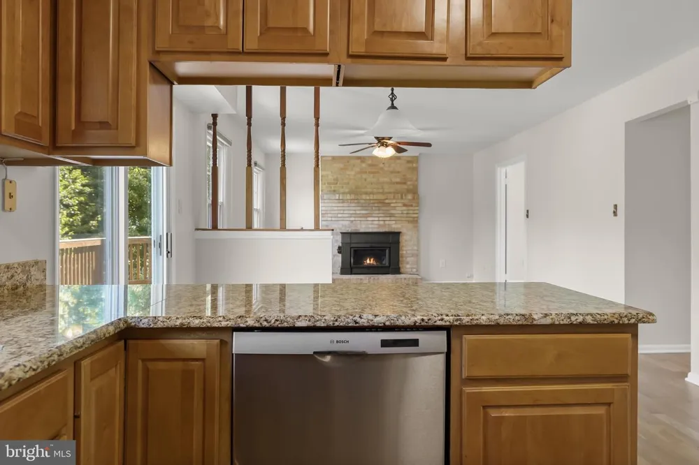 8085 WOODLOO DRIVE NE Ellicott City, MD 21043