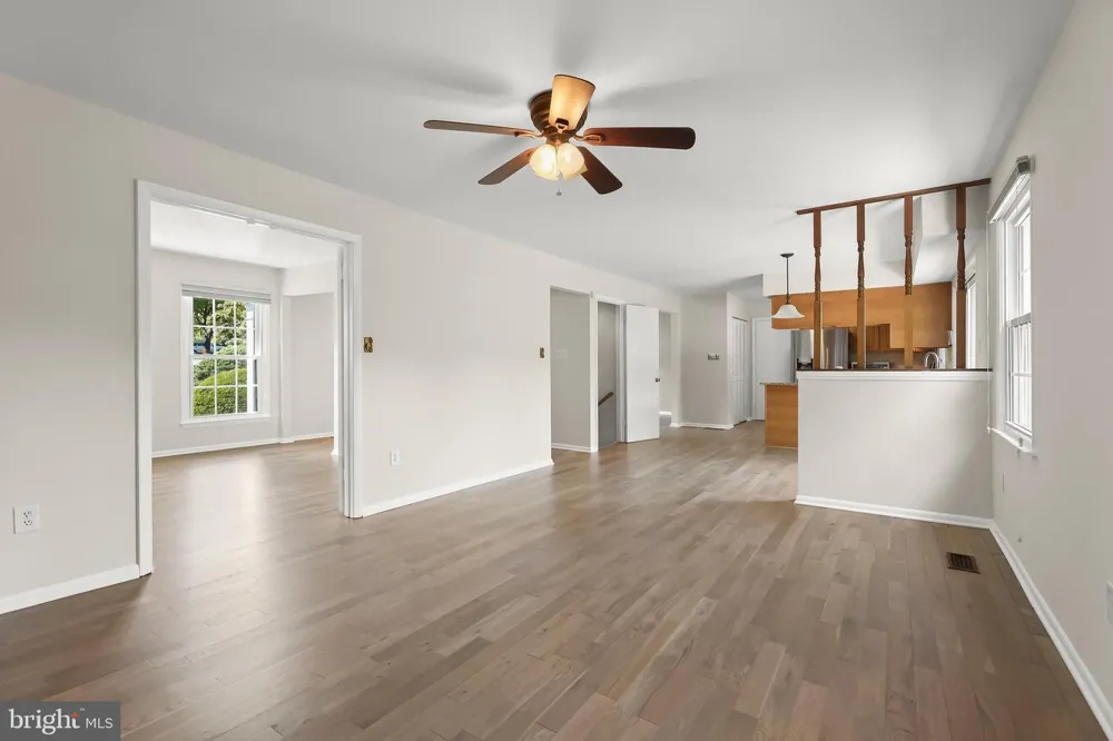 8085 WOODLOO DRIVE NE Ellicott City, MD 21043