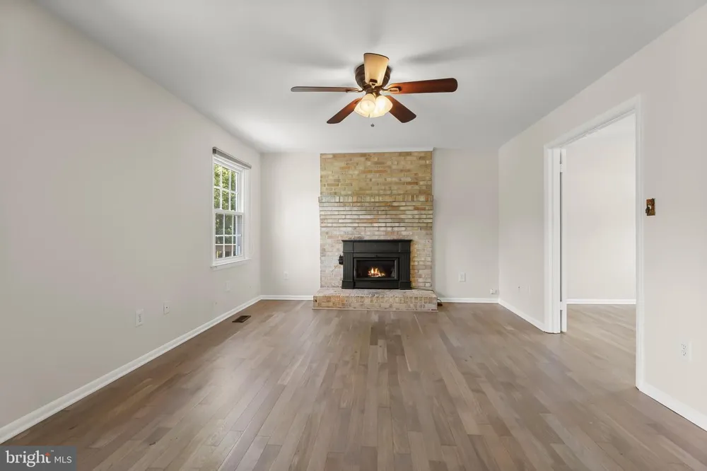 8085 WOODLOO DRIVE NE Ellicott City, MD 21043