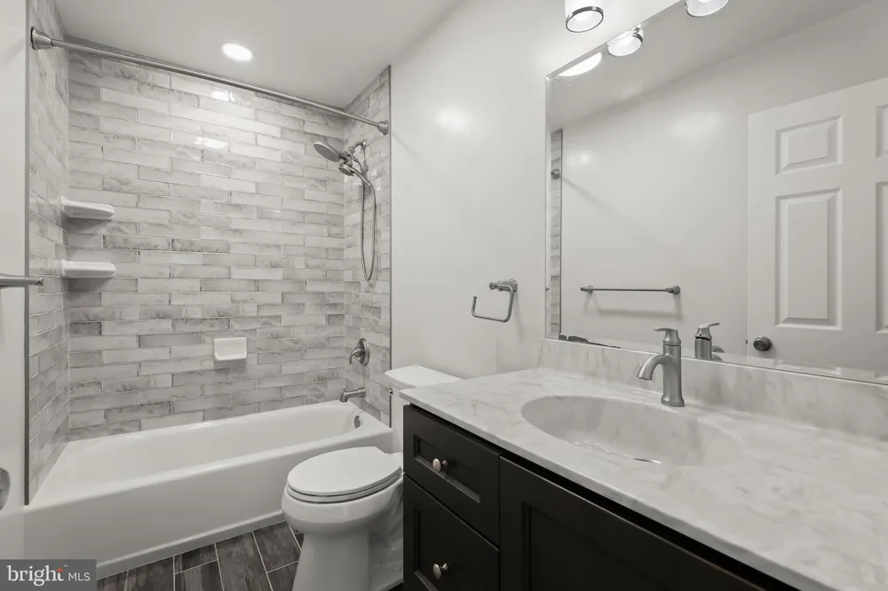 8085 WOODLOO DRIVE NE Ellicott City, MD 21043