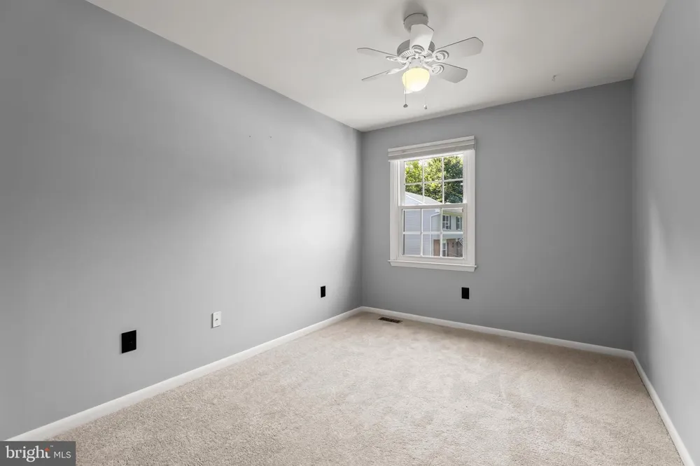 8085 WOODLOO DRIVE NE Ellicott City, MD 21043
