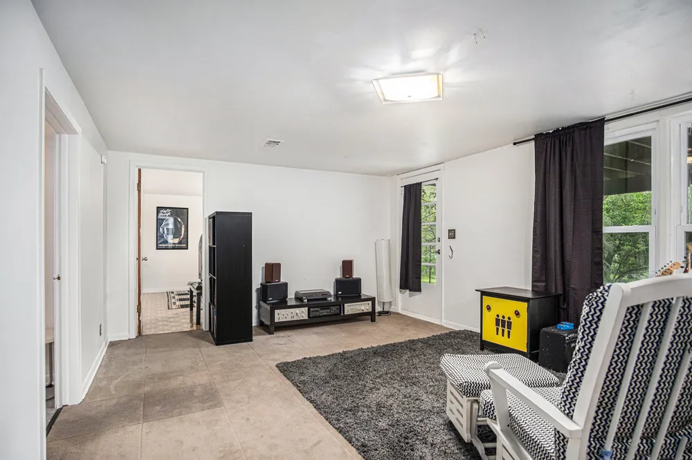 1546 7th Street NW Grand Rapids, MI 49504