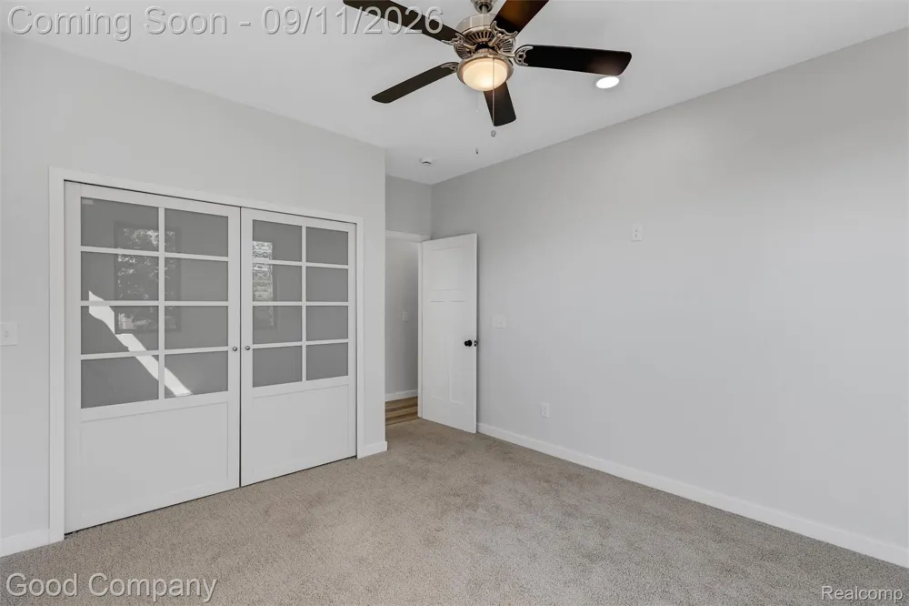 155 Gladstone Street Detroit City, MI 48202