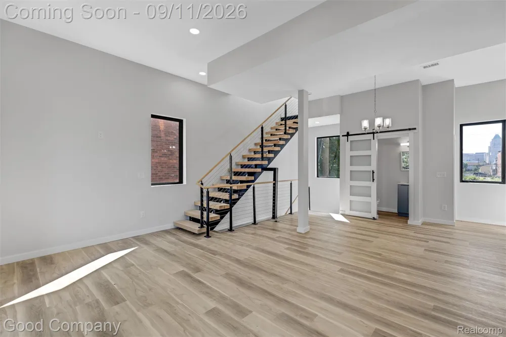 155 Gladstone Street Detroit City, MI 48202