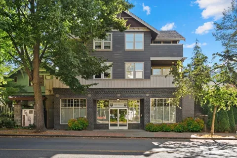 5430 California Avenue SW #COML2
