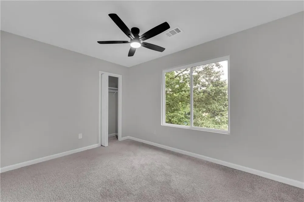 5271 Bridgewater Trace Stone Mountain, GA 30088
