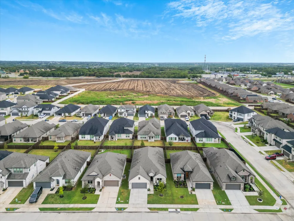 565 Beck Drive Lavon, TX 75166
