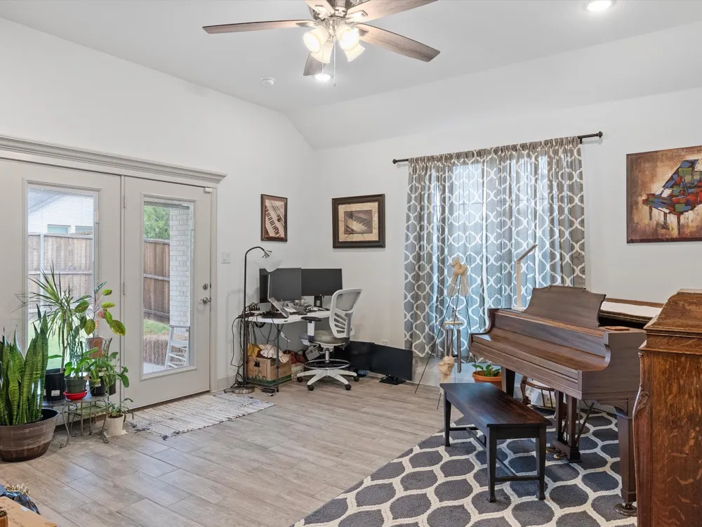 565 Beck Drive Lavon, TX 75166