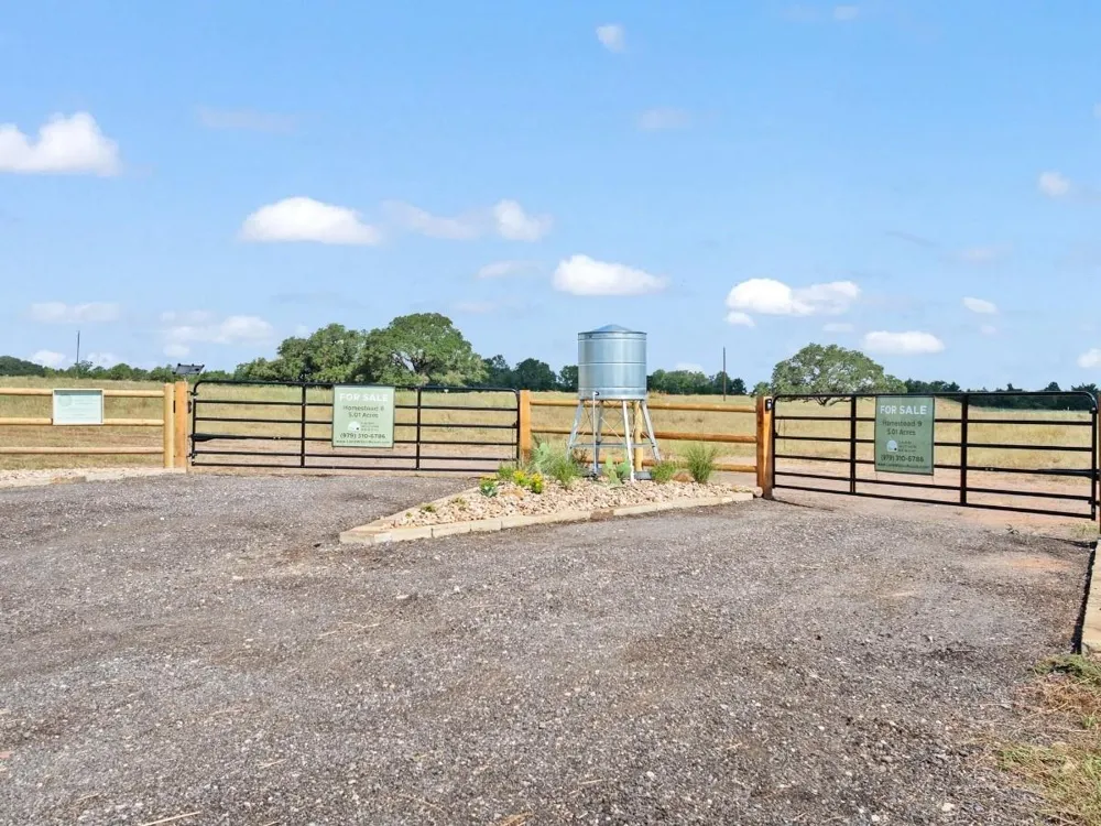 2961 Fm 956 Schulenburg, TX 78956