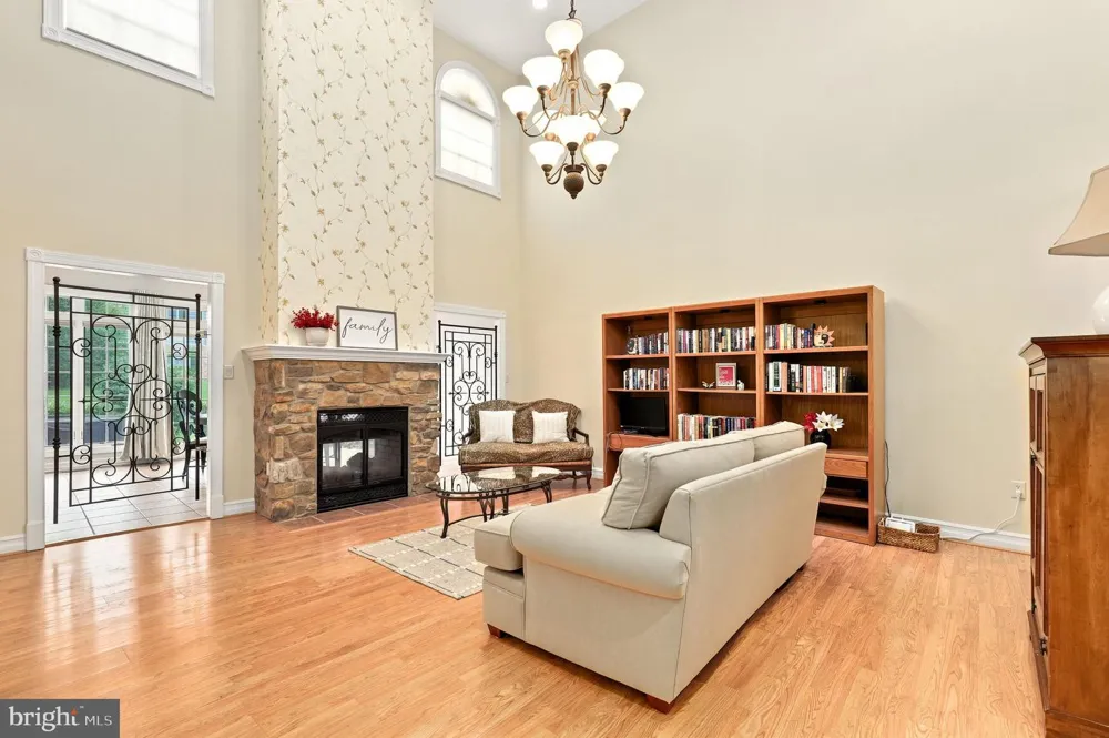 13039 HAWKINS CIRCLE Hagerstown, MD 21742