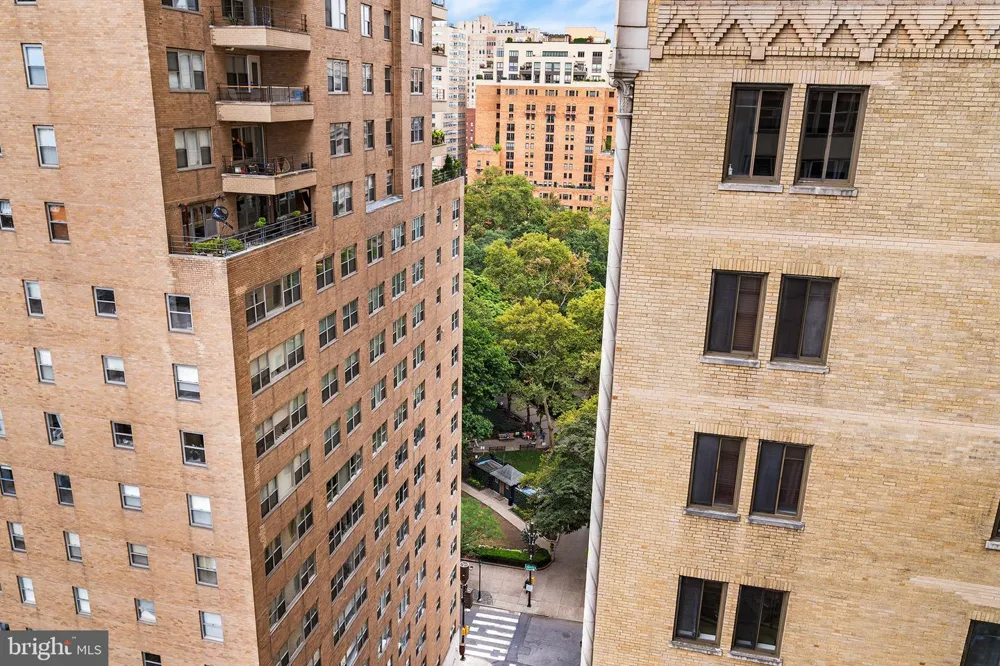 224 W RITTENHOUSE SQUARE #2116 Philadelphia, PA 19103