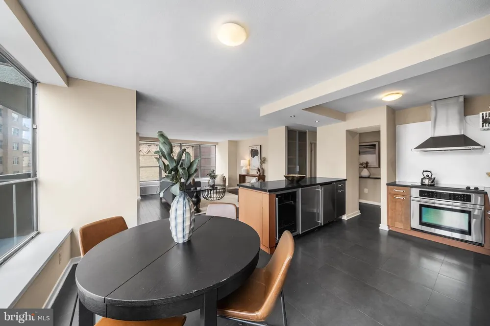 224 W RITTENHOUSE SQUARE #2116 Philadelphia, PA 19103