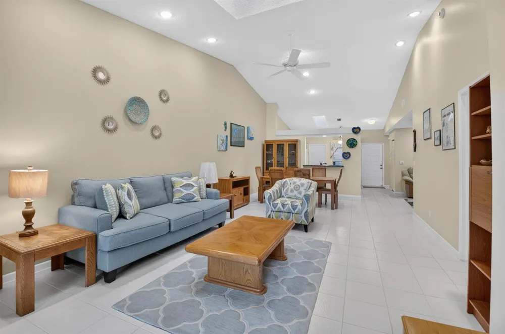 6367 Pointe Pleasant Circle Delray Beach, FL 33484