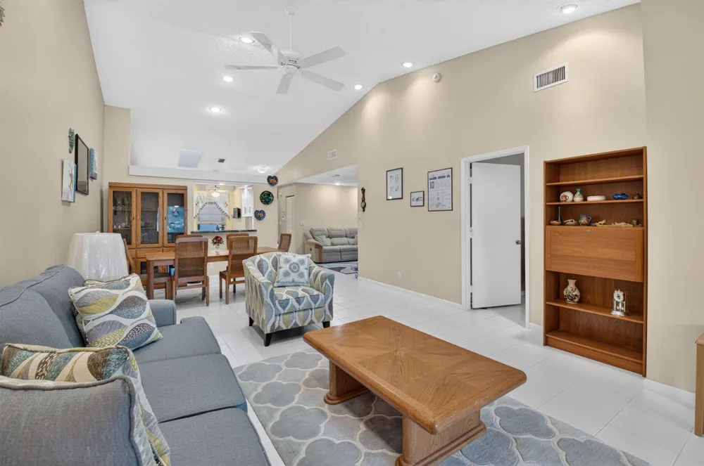 6367 Pointe Pleasant Circle Delray Beach, FL 33484