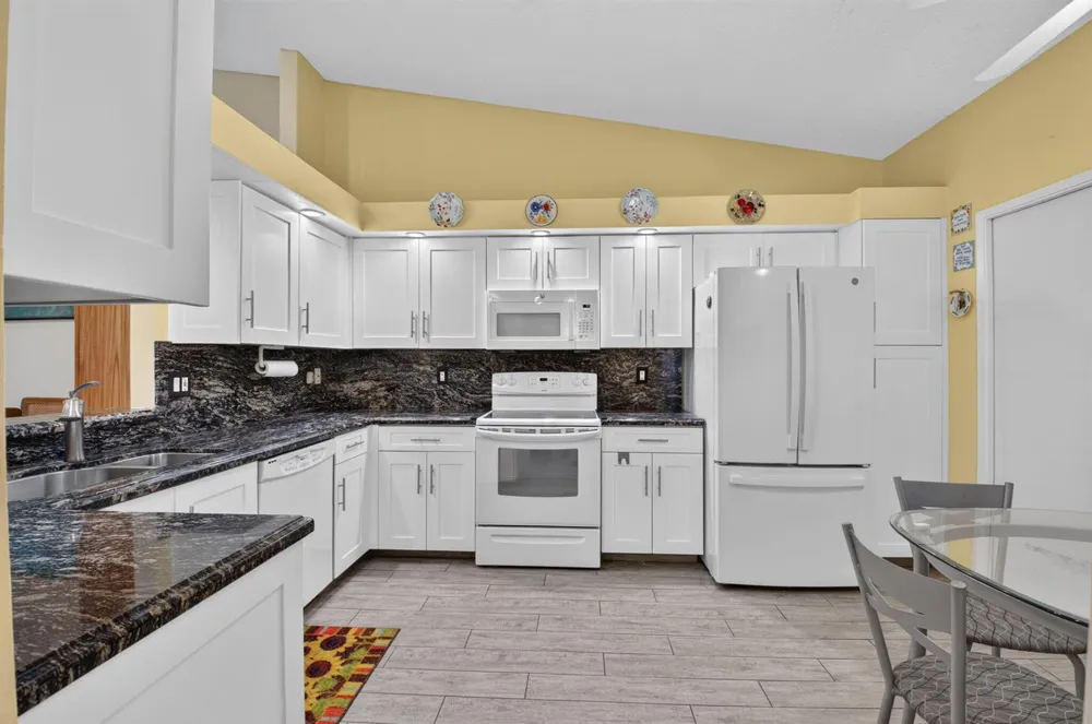 6367 Pointe Pleasant Circle Delray Beach, FL 33484