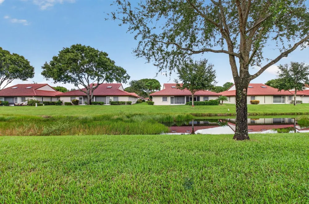 6367 Pointe Pleasant Circle Delray Beach, FL 33484