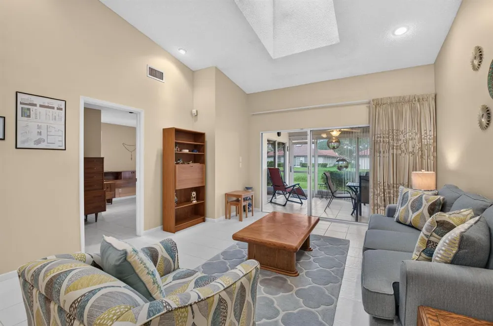 6367 Pointe Pleasant Circle Delray Beach, FL 33484