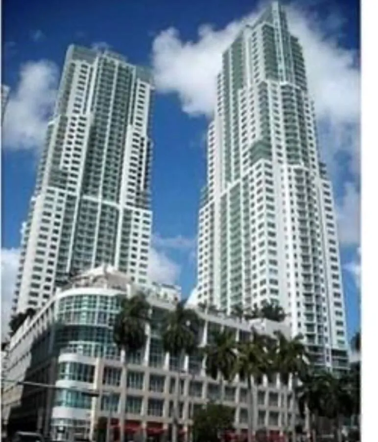 253 NE 2ND #2804 Miami, FL 33132