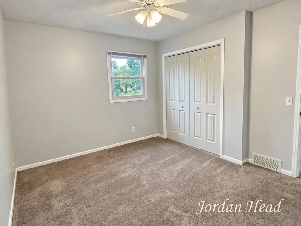 11335 Valley View Avenue Allendale, MI 49401