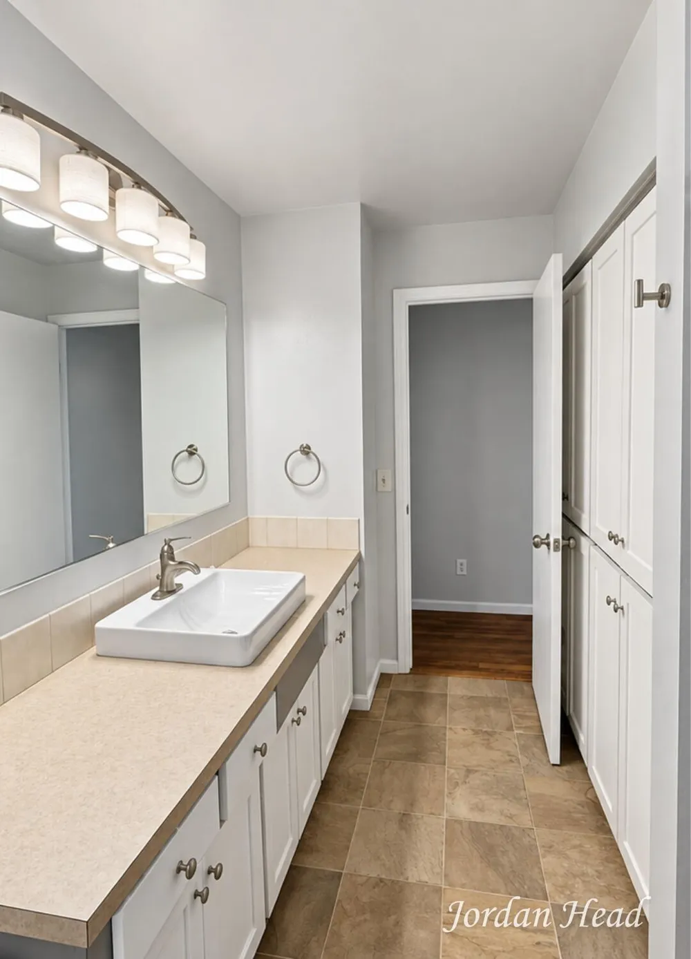 11335 Valley View Avenue Allendale, MI 49401