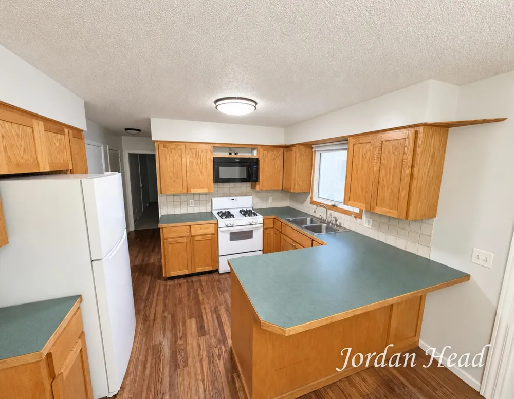 11335 Valley View Avenue Allendale, MI 49401