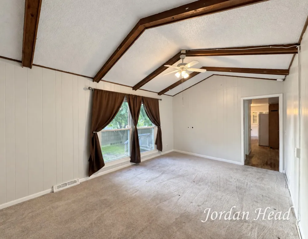 11335 Valley View Avenue Allendale, MI 49401