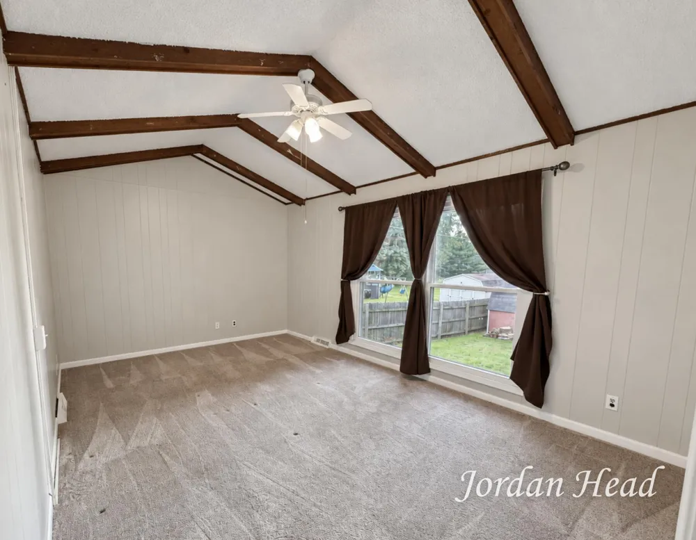 11335 Valley View Avenue Allendale, MI 49401